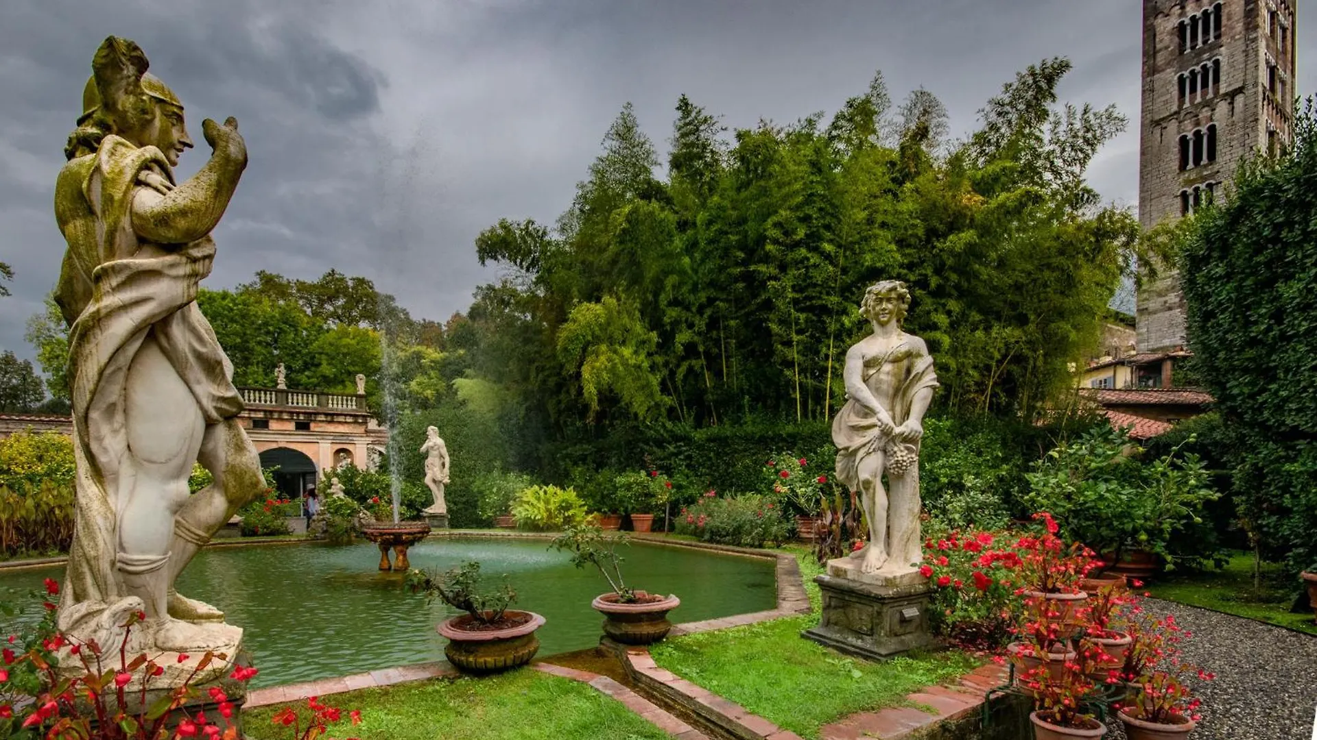 Welcome To Casa Di Lucca - Your Friendly Retreat With Terrace And Parking